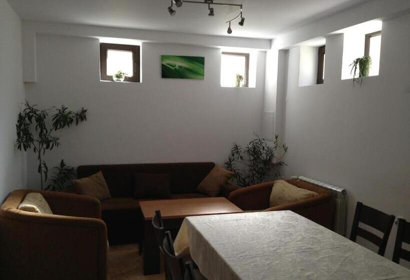 膳宿费 Guest House Luchi