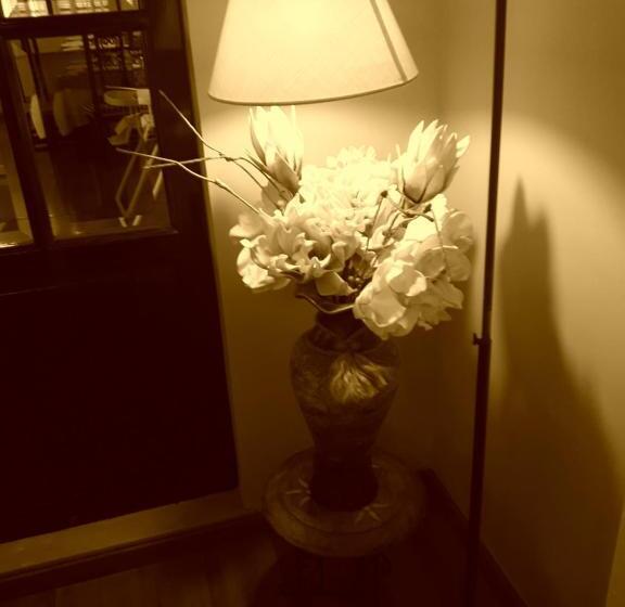 פנסיון Hostal Hispalis