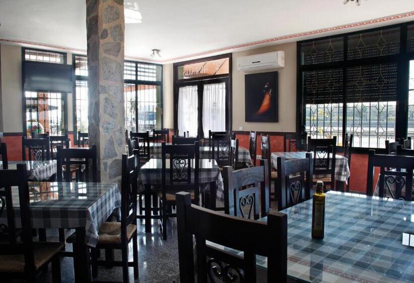 פנסיון Hostal Hispalis