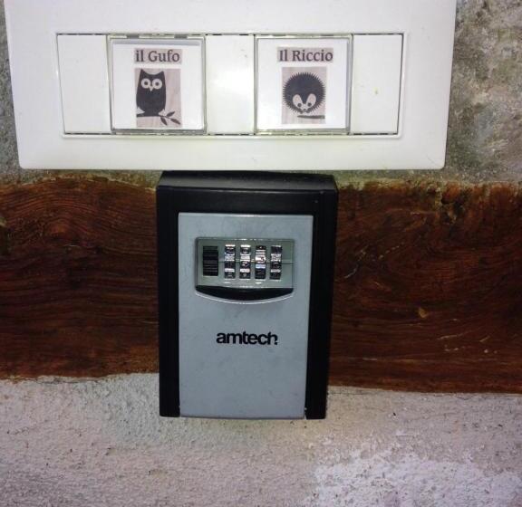 膳宿费 Il Riccio E Il Gufo