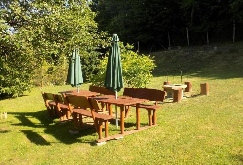 بنسيون Katica Vendégház