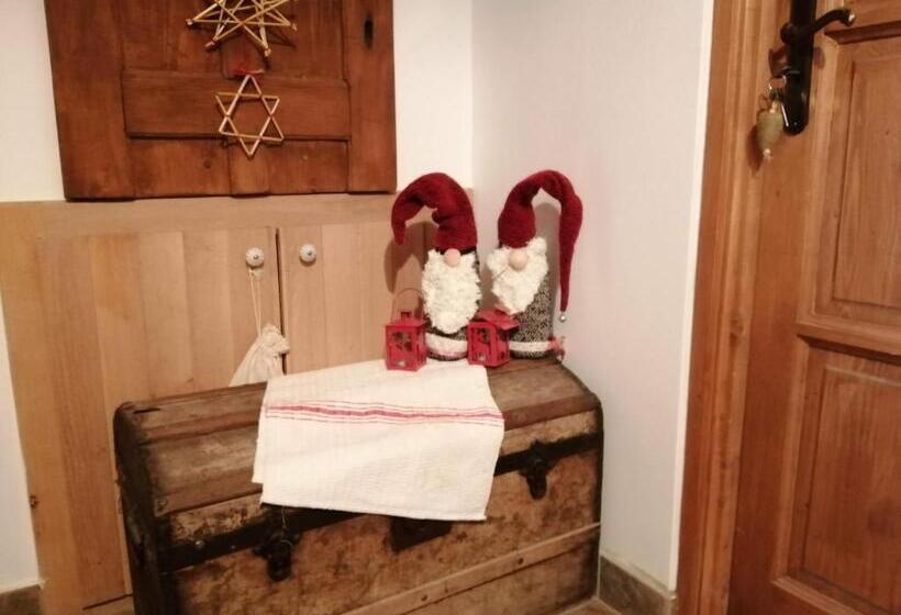 بنسيون Míves Vendégház