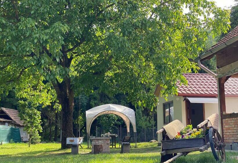 펜션 Nagymama Vendégháza