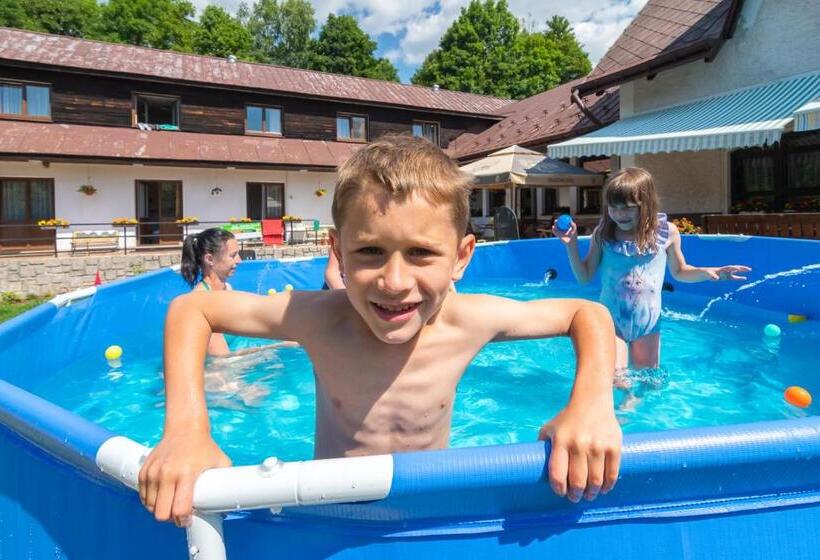 פנסיון Penzion Vápenka