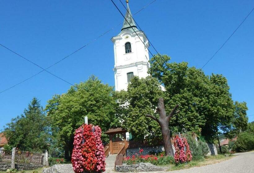 פנסיון Postakocsi Vendégház Kisgyőr