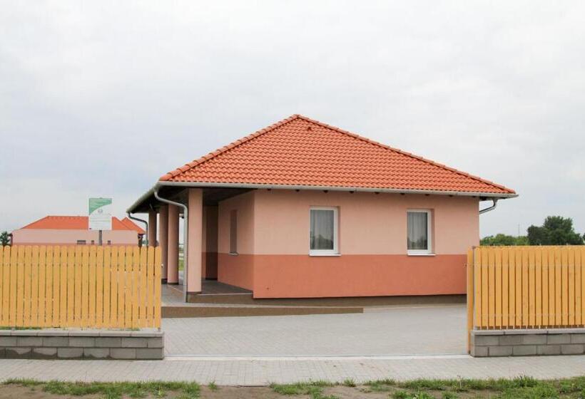 ペンション Szent János Vendégház