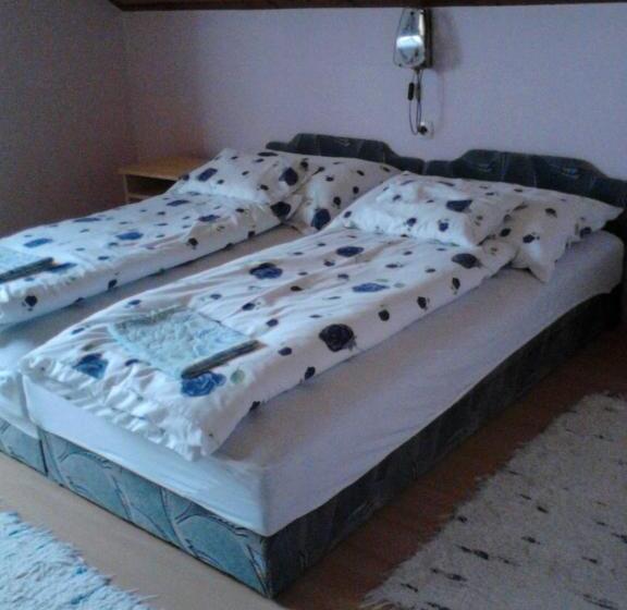 膳宿费 Vadvirág Vendégház