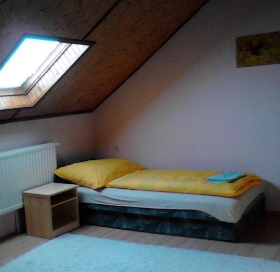 膳宿费 Vadvirág Vendégház