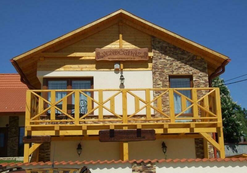 פנסיון Vendégház Harsány