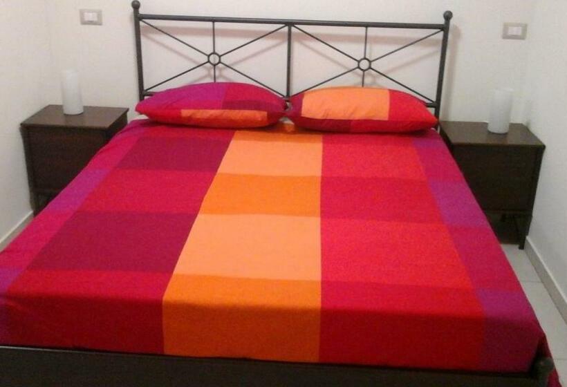 פנסיון Fgs Service Snc White Room