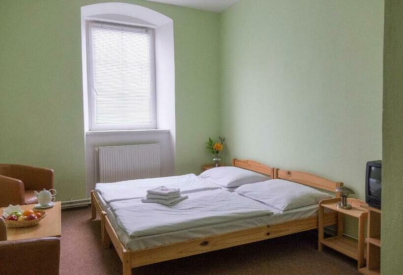 Pension žacléřský Medvěd