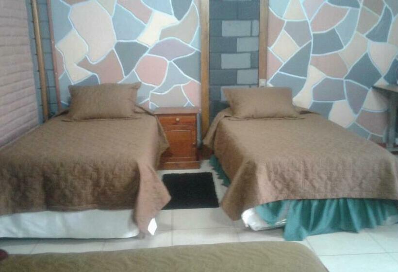 Puerta Del Sol Molina B&b