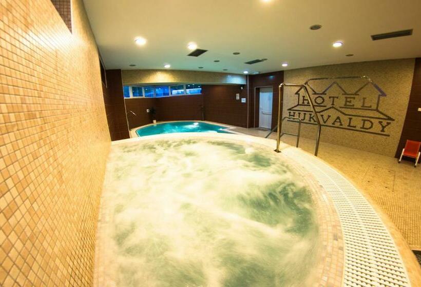 Wellness Hotel Hukvaldy Polopenze A Wellness V Ceně