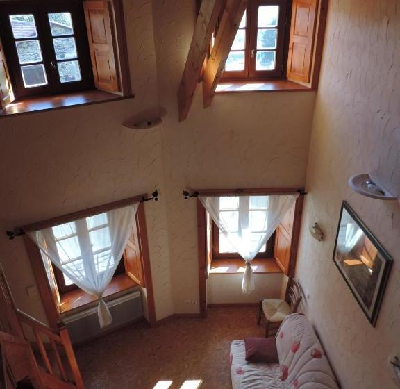 Общежитие Auberge Du Brabant Chez Titof