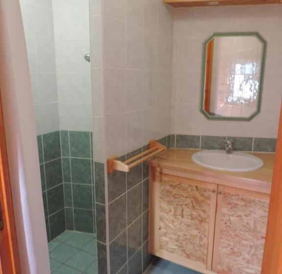 Общежитие Auberge Du Brabant Chez Titof