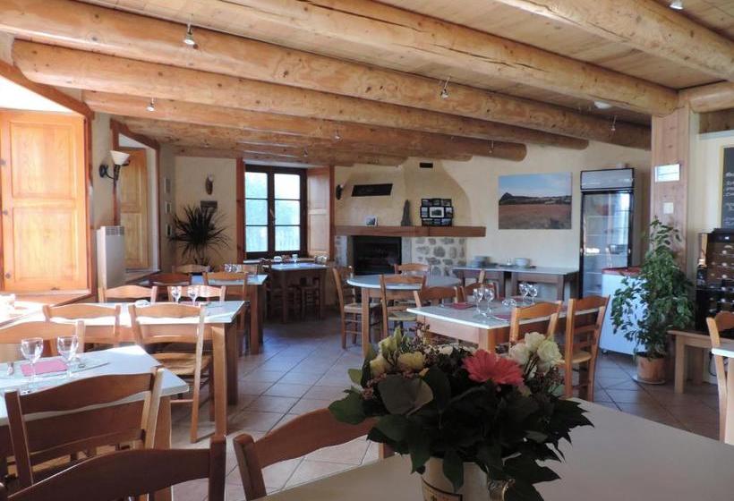 Общежитие Auberge Du Brabant Chez Titof