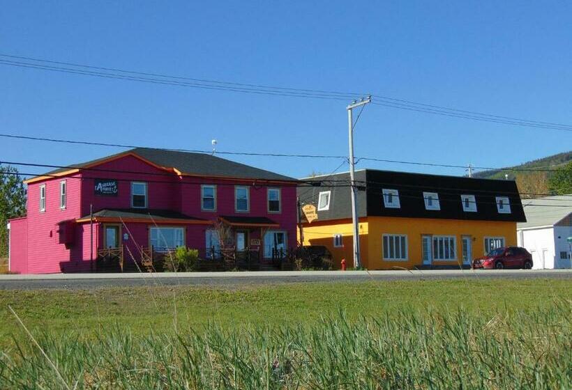 Общежитие Auberge L'amarré