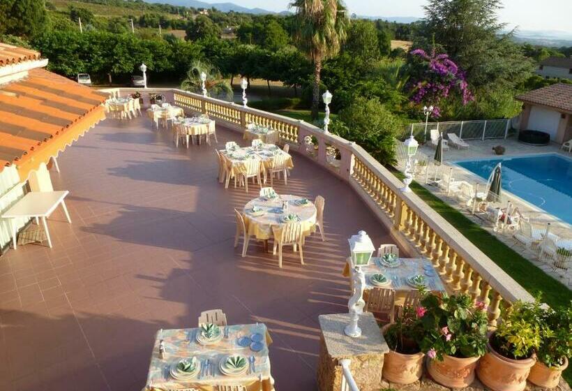 فندق صغير Auberge U Licettu