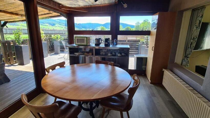 הוסטל Gasthof Schlossberg Bori