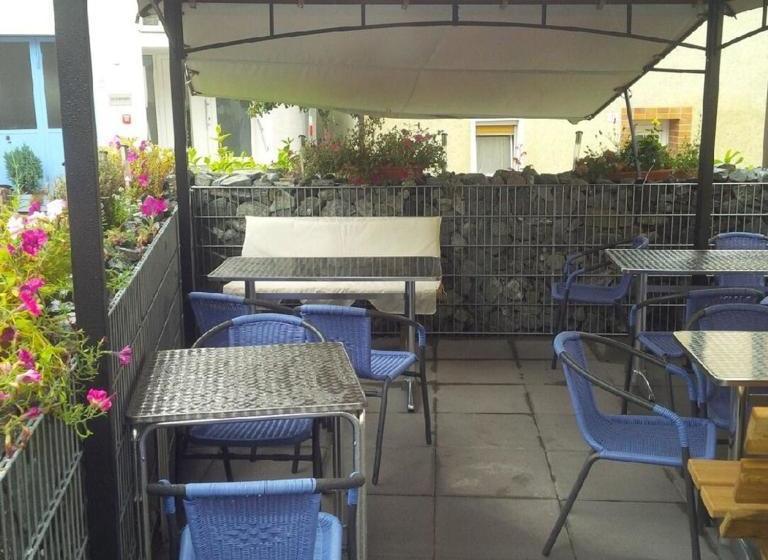 Общежитие Gasthof Zum Burgkrug