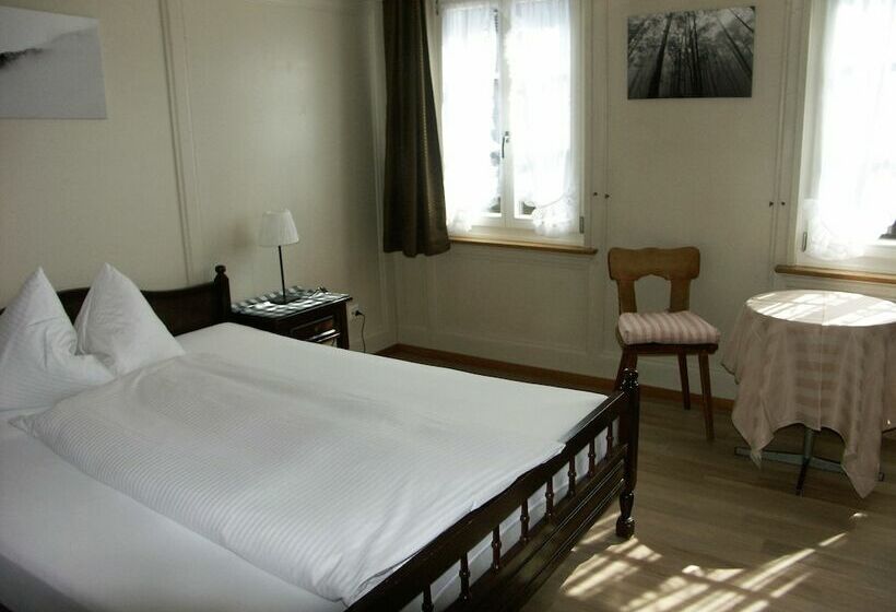 ユースホステル Landgasthof Bären