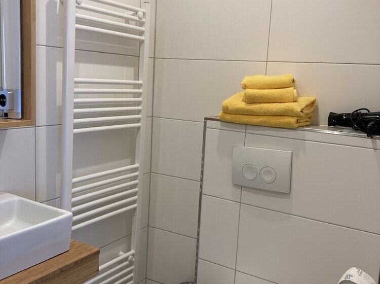 ユースホステル Landgasthof Zum Goldenen Löwen