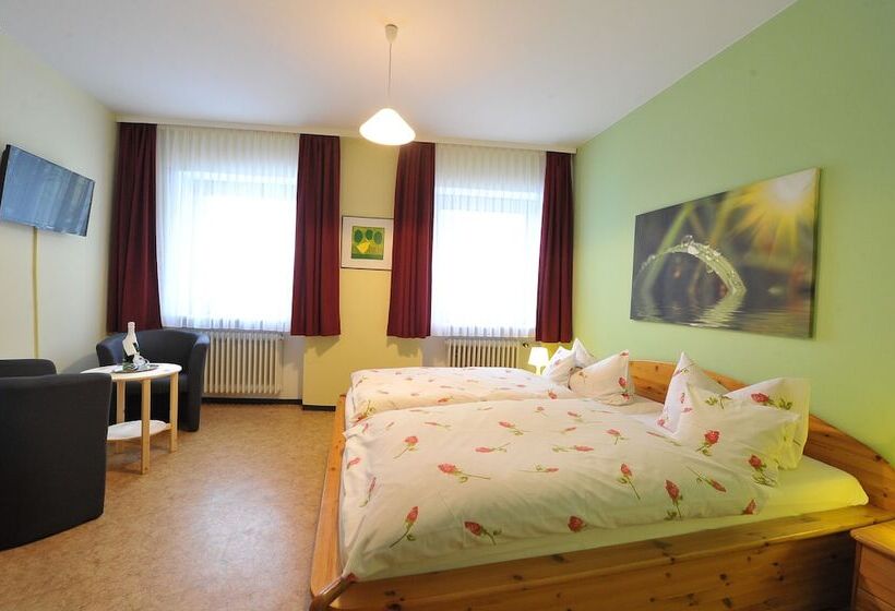 ユースホステル Landgasthof Zum Goldenen Löwen