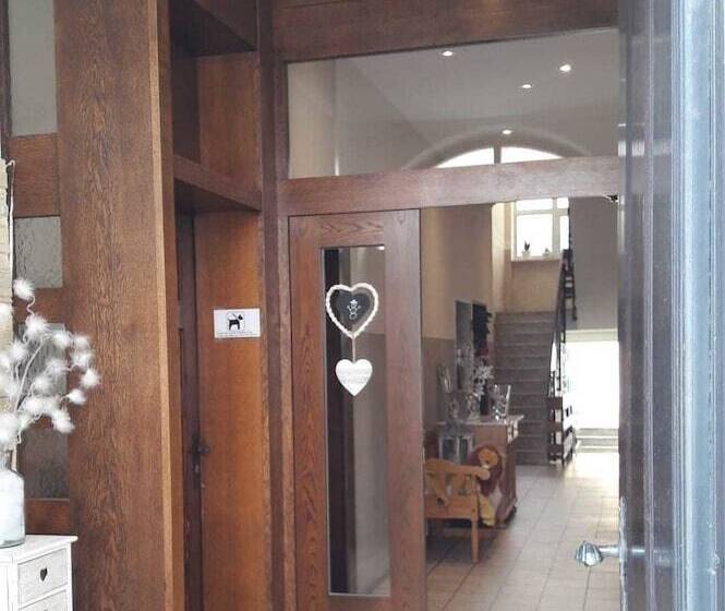 ユースホステル Landgasthof Zum Goldenen Löwen