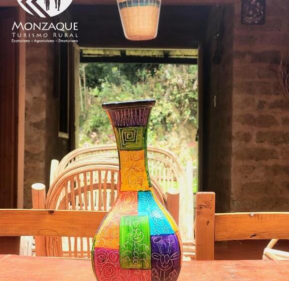 ユースホステル Monzaque  Paraíso De Bachué