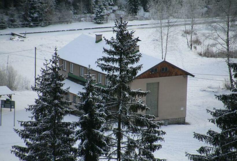 هاستل Pension Martinské údolí   Dependance