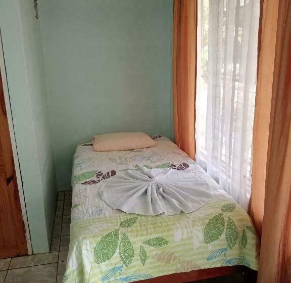 فندق صغير Posada Rural Río Celeste