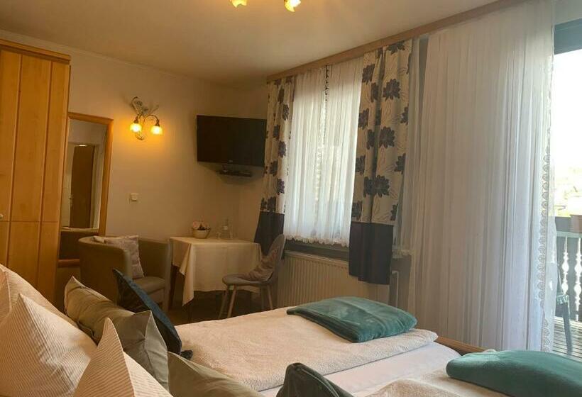 旅馆 Restaurant Landgasthof Zum Wiesengrund