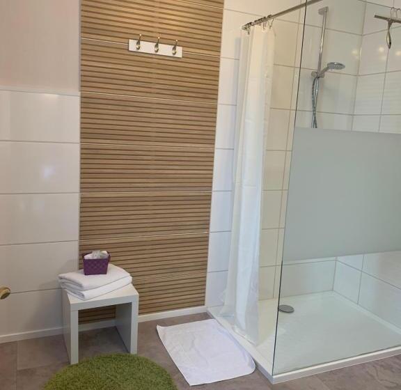 ユースホステル Restaurant Landgasthof Zum Wiesengrund