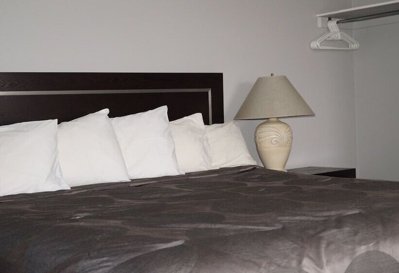 فندق صغير Riverside Inn