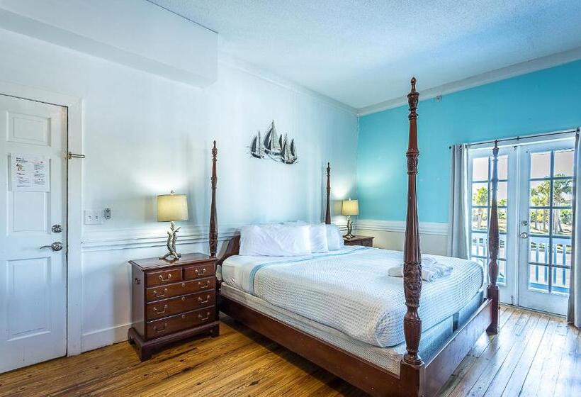 فندق صغير St George Inn