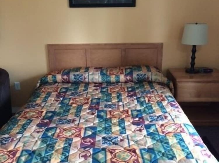 مبيت وإفطار Carleton Motel And Coffee Shop