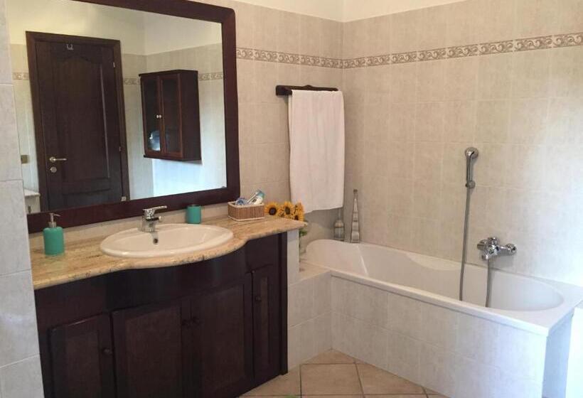 مبيت وإفطار Casale Del Borgo