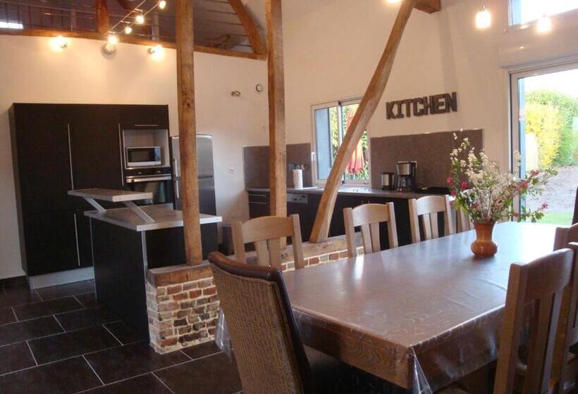 住宿加早餐  Chambres D'hôtes La Ferme Du Scardon