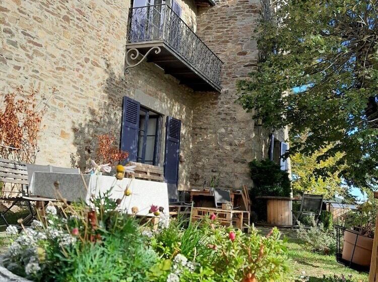 Bed and Breakfast Chateau De Riverie Chambres Et Table D Hôtes