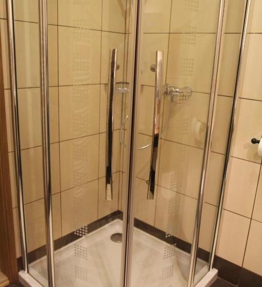 مبيت وإفطار Ebner Pince   Panzió