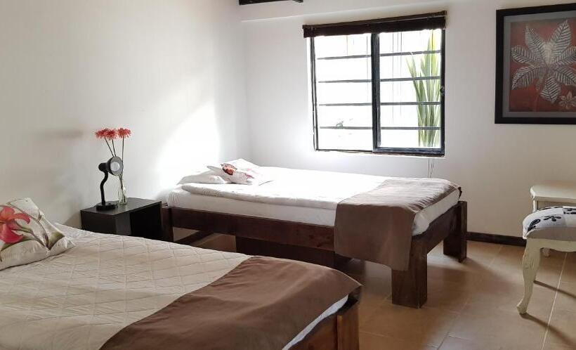 Bed and Breakfast Finca Cafe Bernal