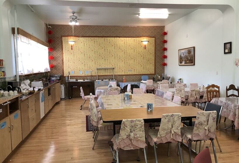 مبيت وإفطار Heritage Place