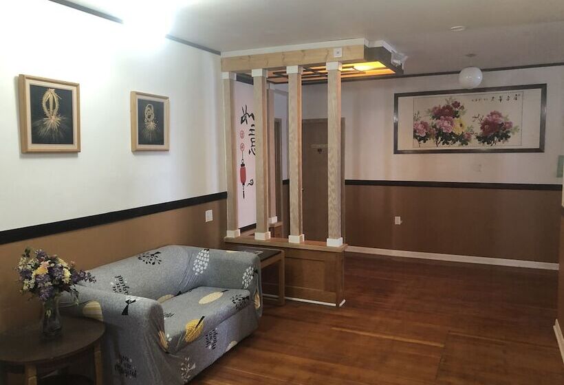 مبيت وإفطار Heritage Place