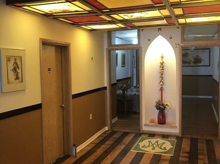 مبيت وإفطار Heritage Place