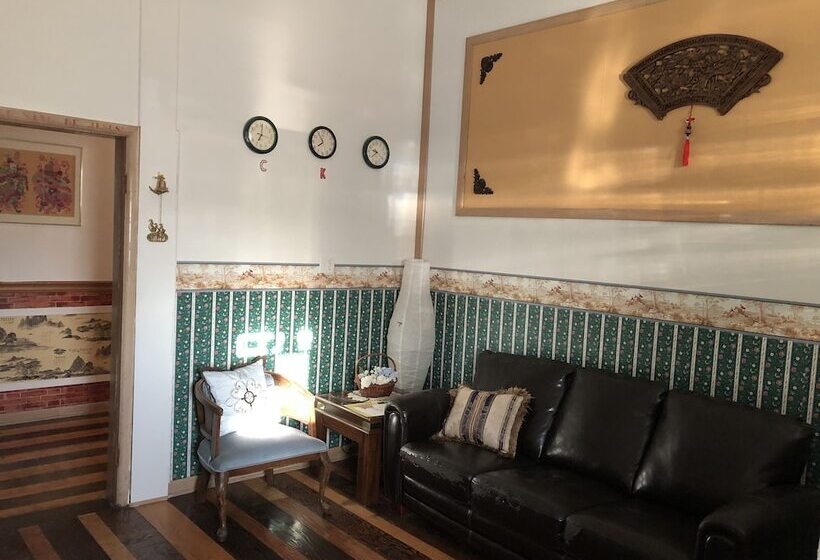 مبيت وإفطار Heritage Place