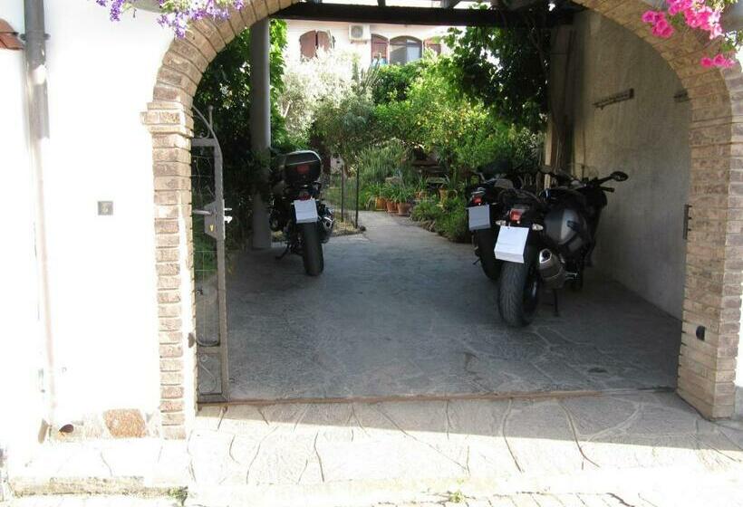 مبيت وإفطار Il Portico