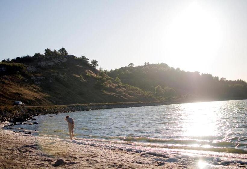 ベッドアンドブレックファースト Le Flamant Rouge Guesthouse