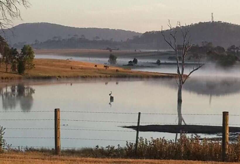 צימר Lochinvar House