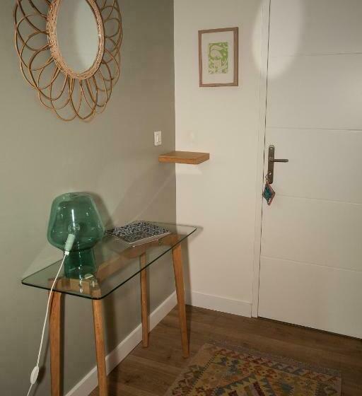 민박 Maison D'hôtes Les Escures