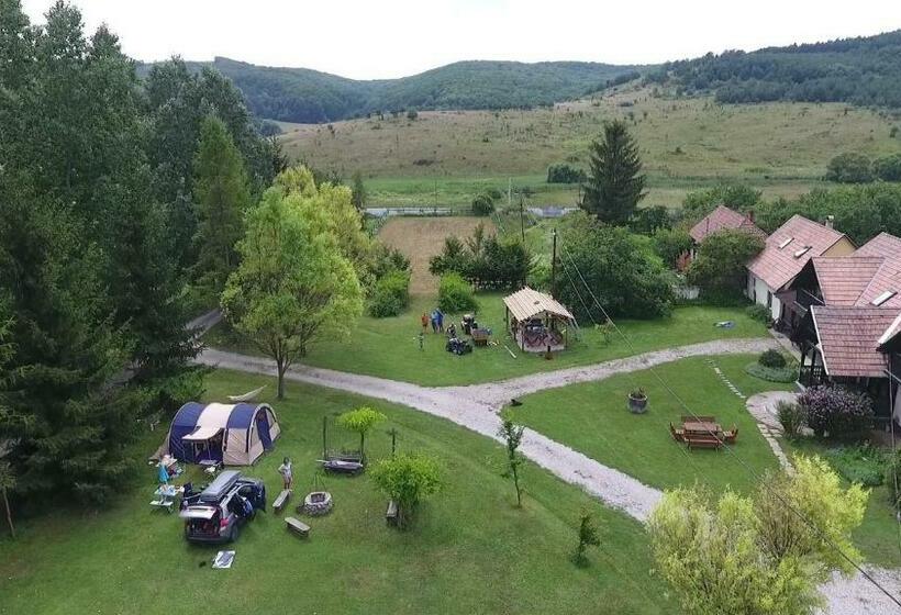 צימר Panzió Kemping Bekölce